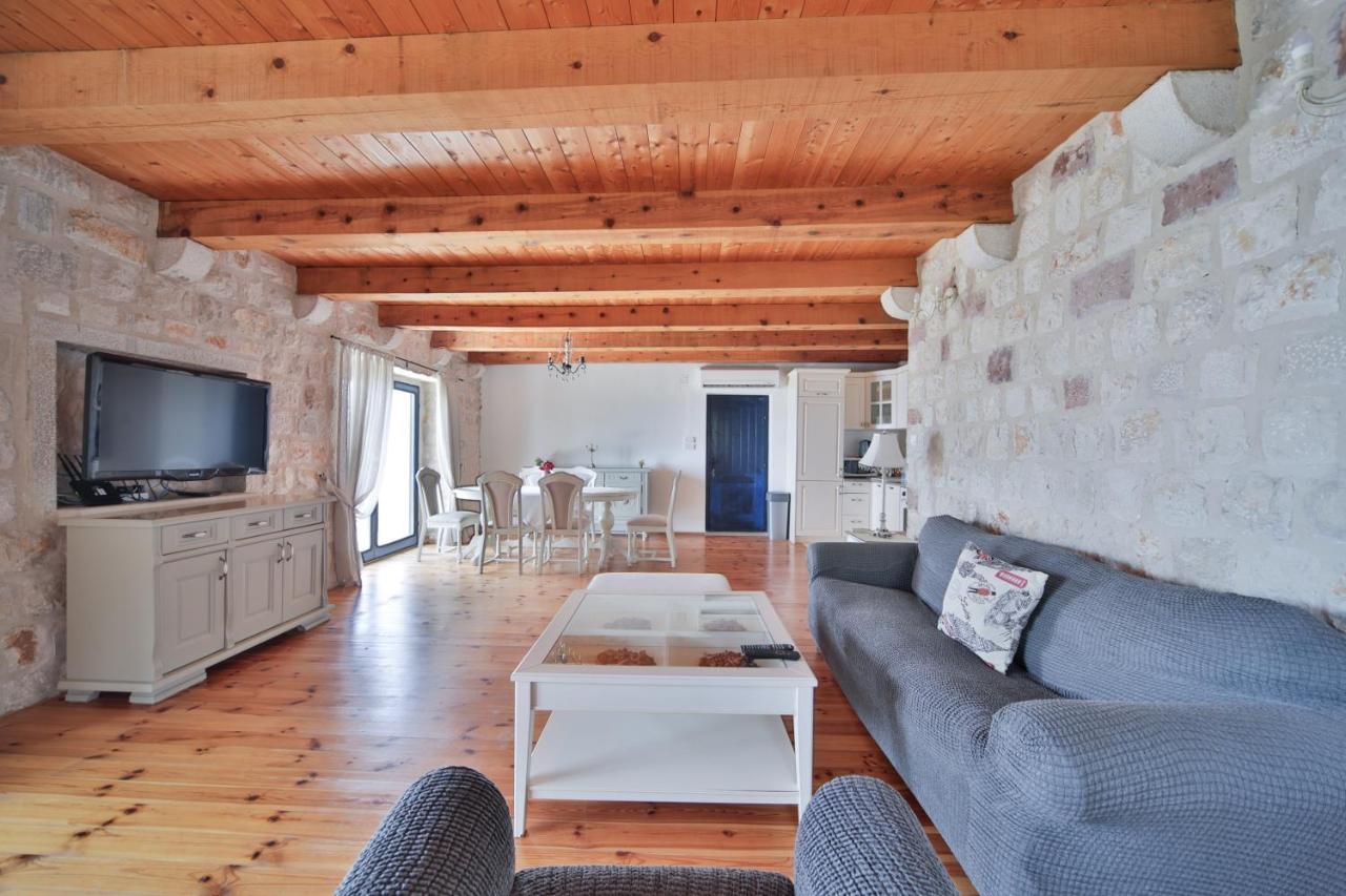 Olive Resort Krstac Dış mekan fotoğraf