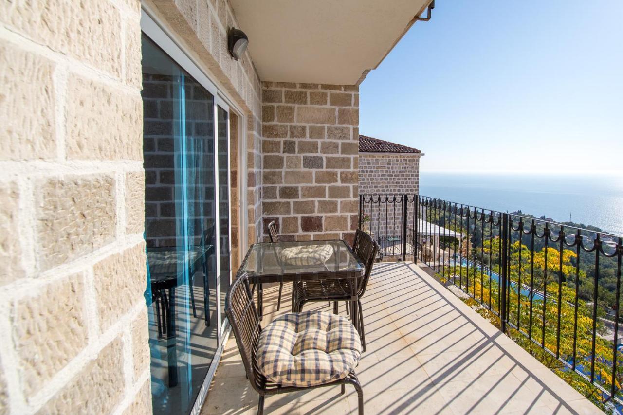 Olive Resort Krstac Dış mekan fotoğraf