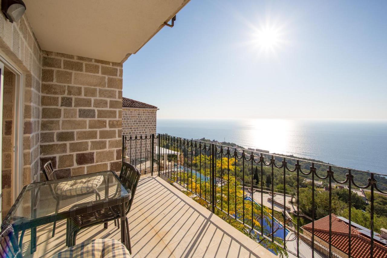 Olive Resort Krstac Dış mekan fotoğraf