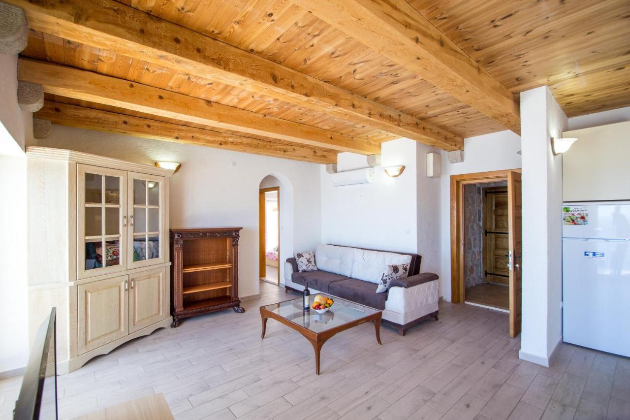 Olive Resort Krstac Dış mekan fotoğraf